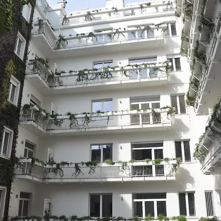 Fifty Eight Suite Milan Center-3